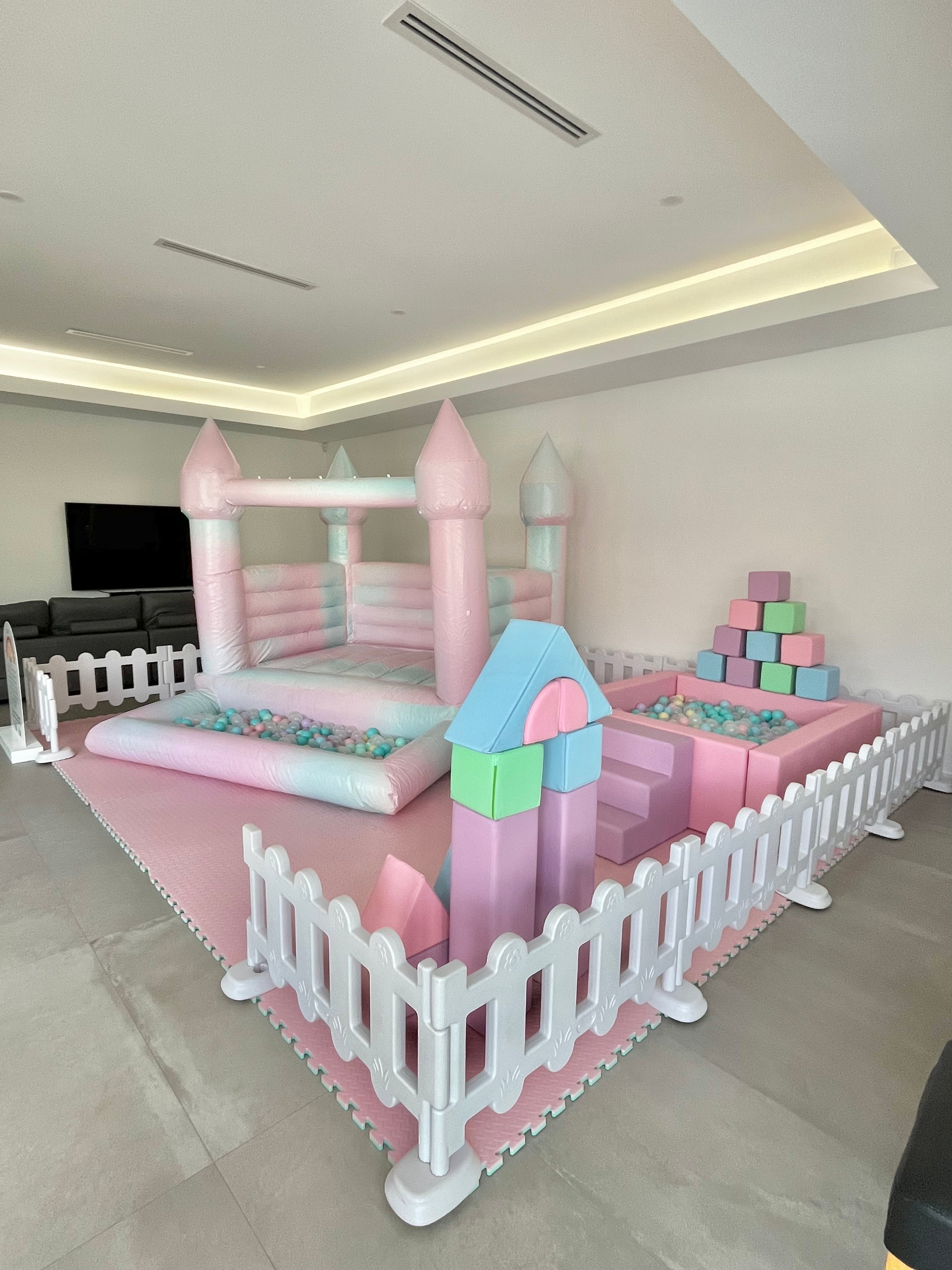 Castle + Ball Pit Combo