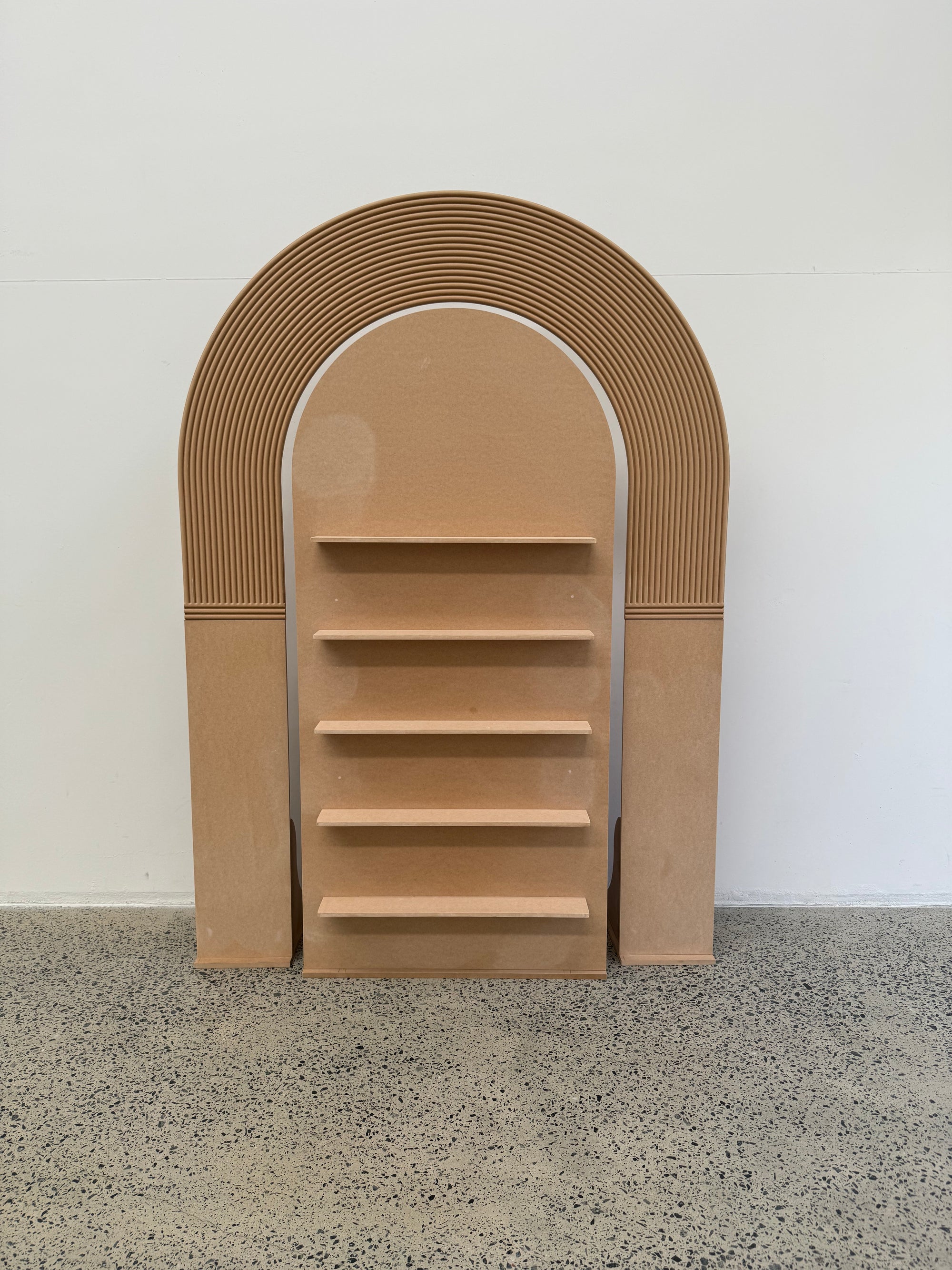 Ripple Arch Favour Wall