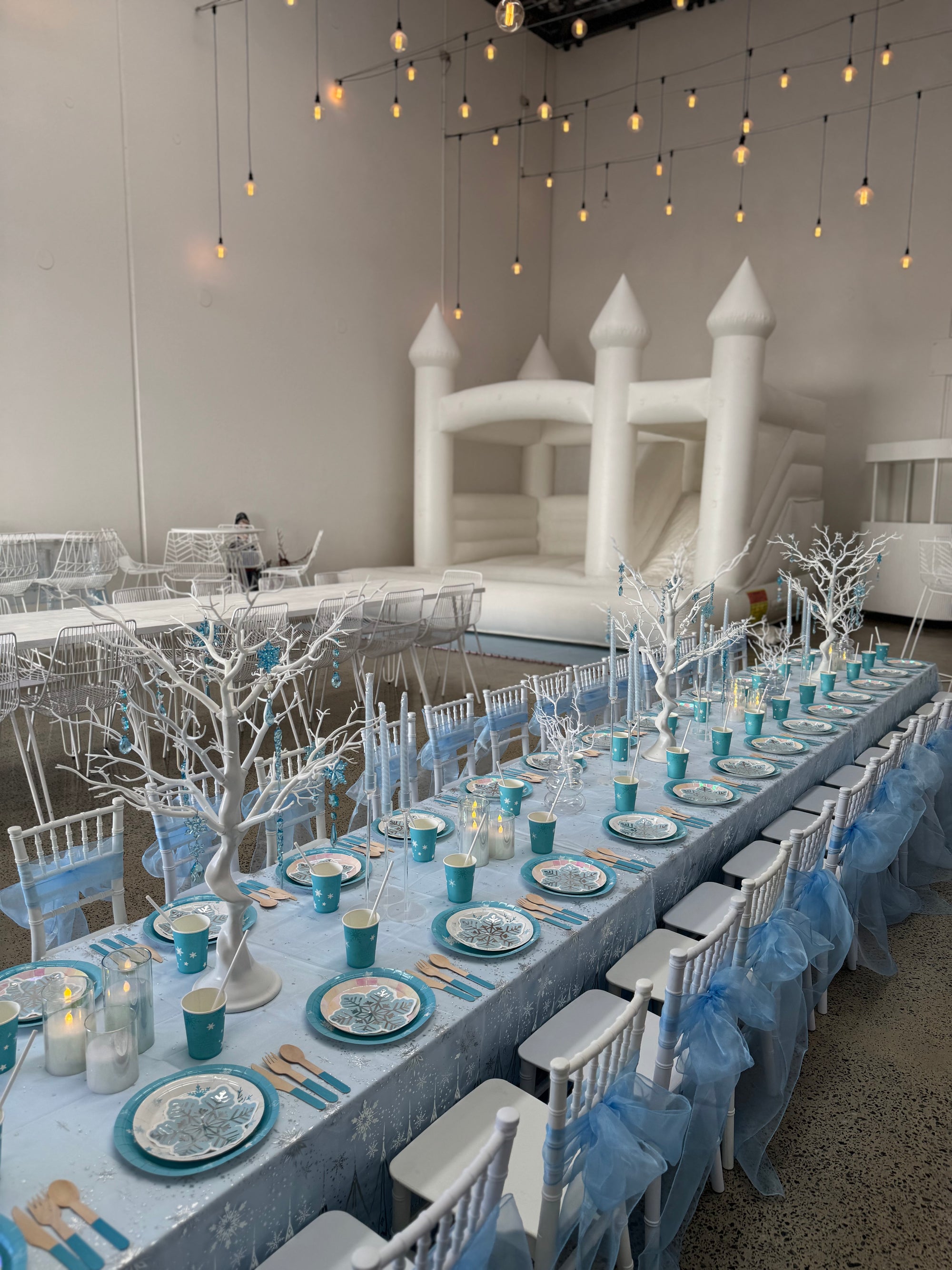 Party Table Setup & Styling (Kids)