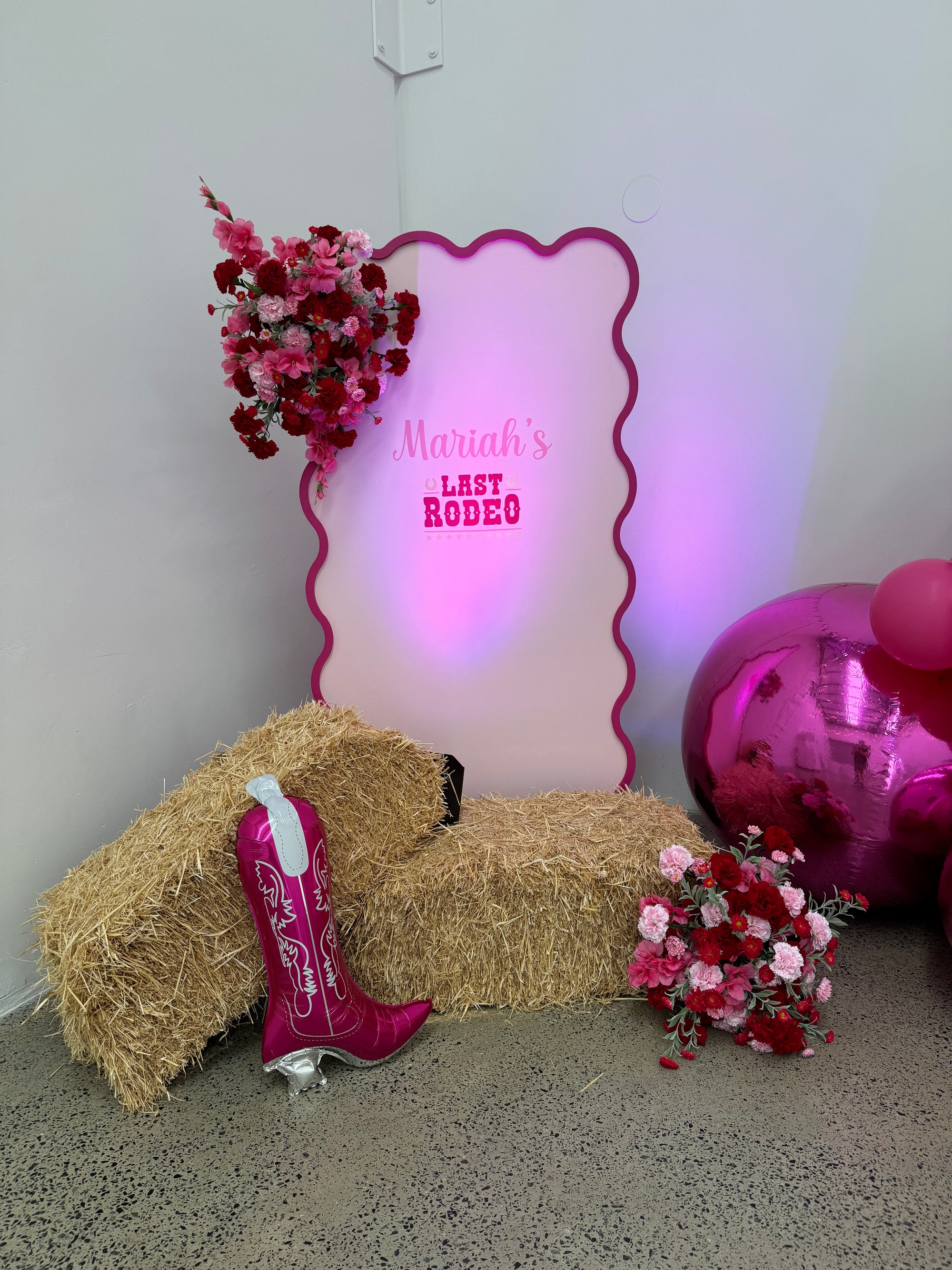 2 Pink & Red Backdrop Florals