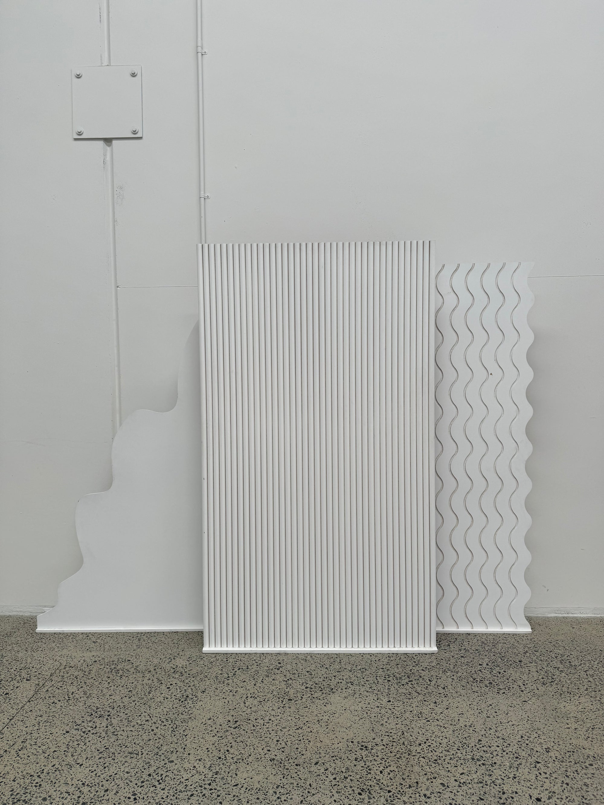 3 Piece Ripple & Wave Backdrop Set