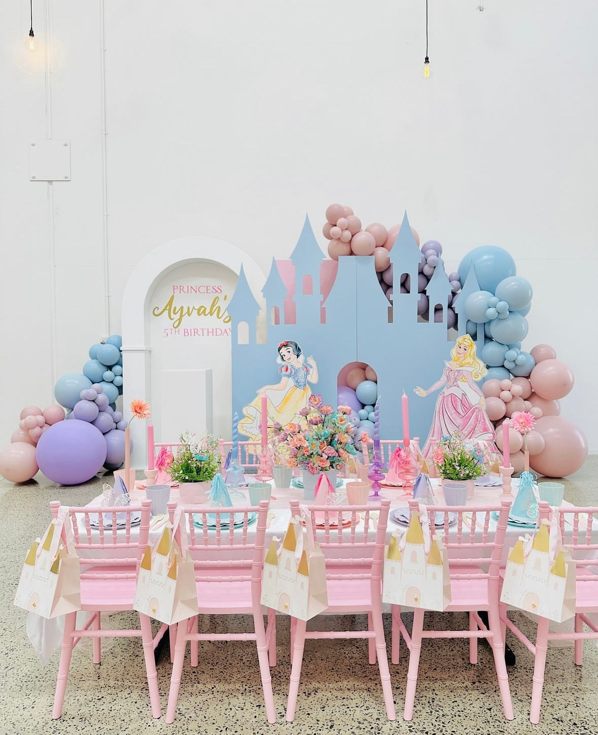 Party Table Setup & Styling (Kids)